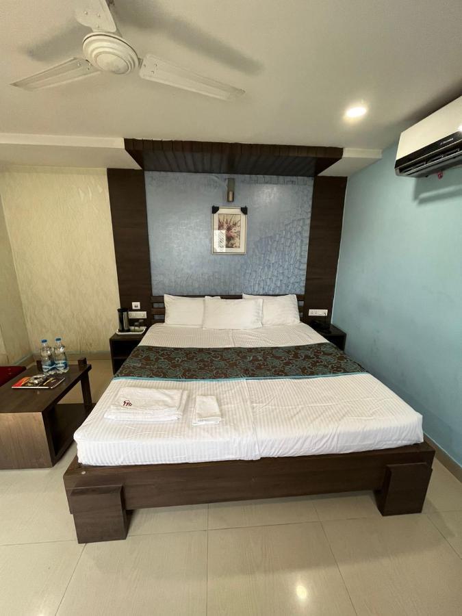 Hotel Pratap Residency رانشي المظهر الخارجي الصورة