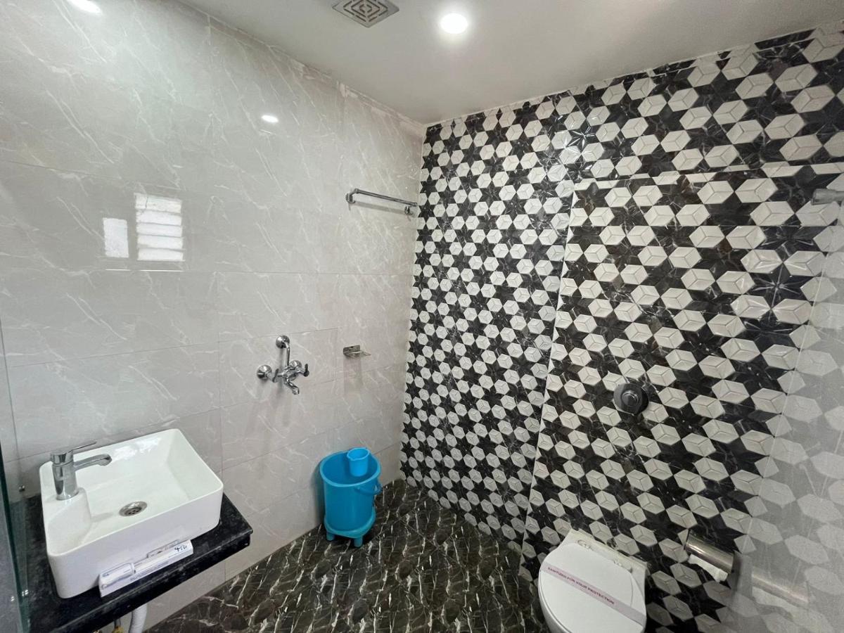 Hotel Pratap Residency رانشي المظهر الخارجي الصورة
